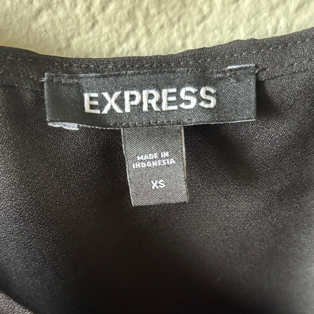 Express Black Ruffle Strap Tank Top - Picture 3 of 4